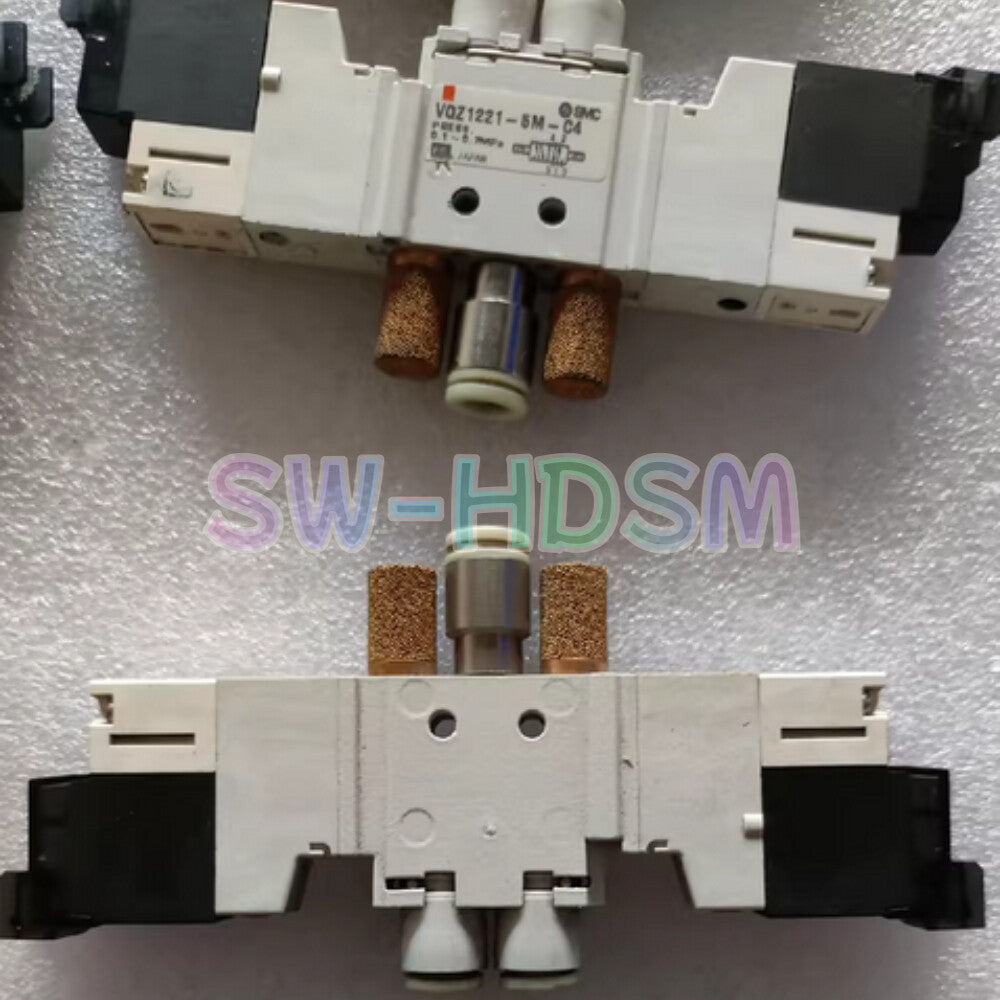 1PCS  for SMC Solenoid Valve VQZ1221-5MO-C4 Freight Free