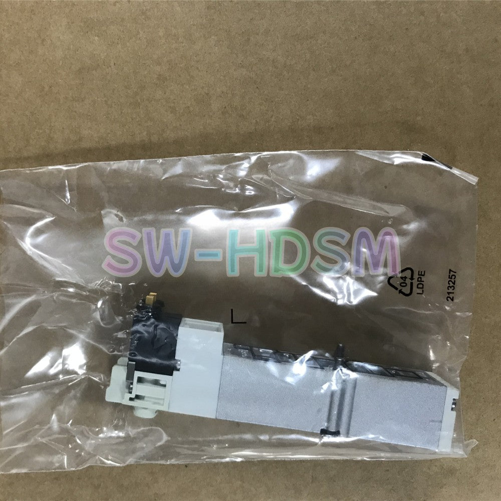 1PCS   FESTO Pneumatic Control Valve VMPA2-M1H-D-PI 537960 Freight Free
