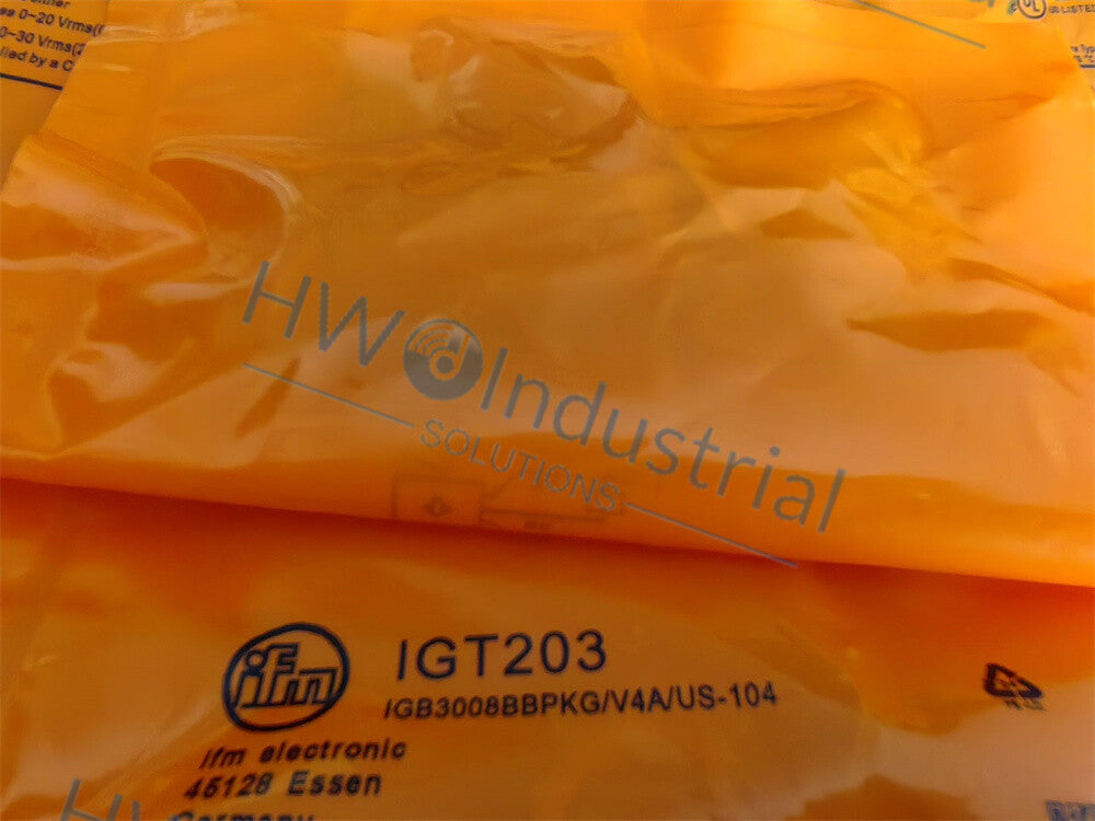 1PC For IFM IGT203 Inductive Proximity Switch Sensor 10...36 DC