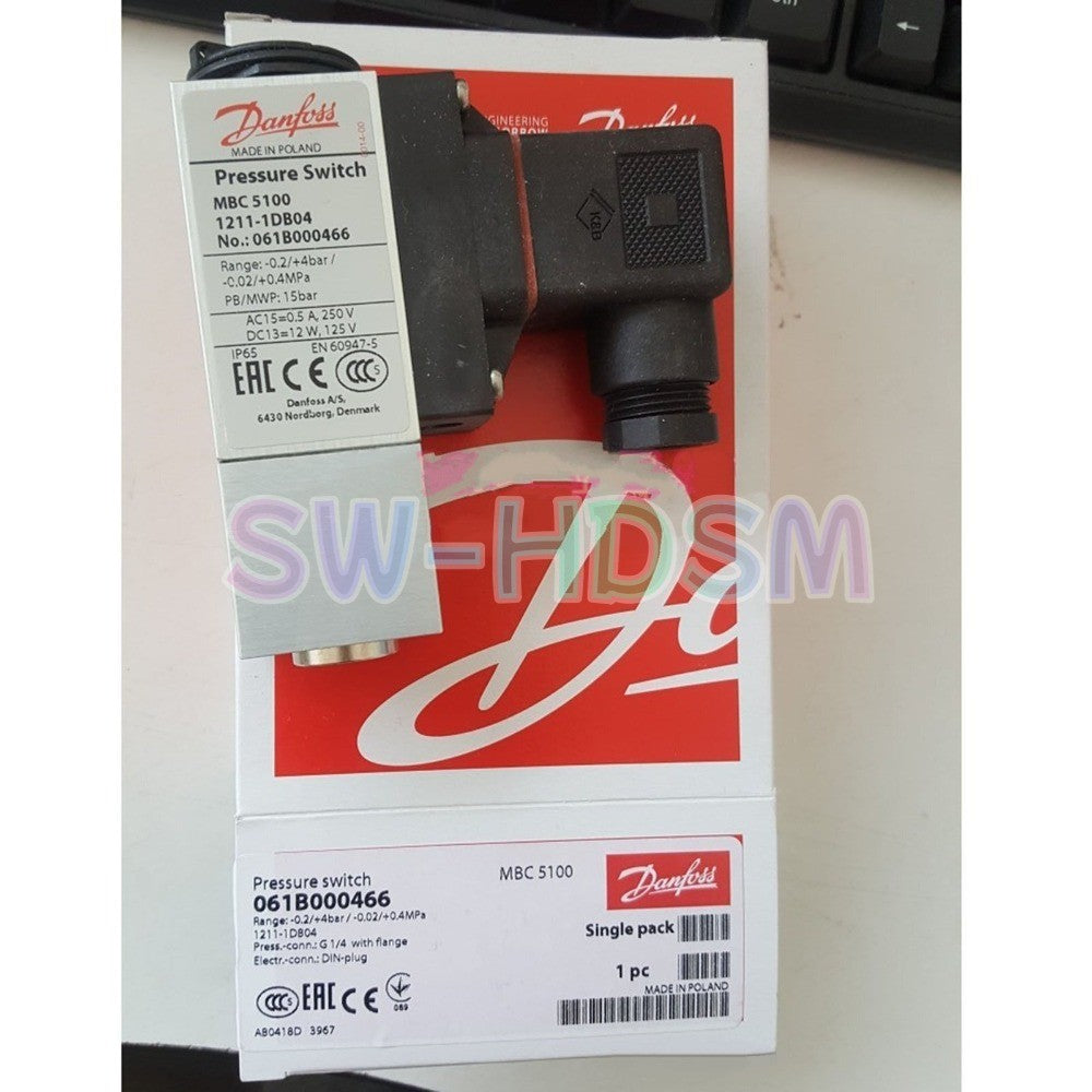1PCS  for Danfoss MBC5100 061B000466 Pressure Switch Freight Free
