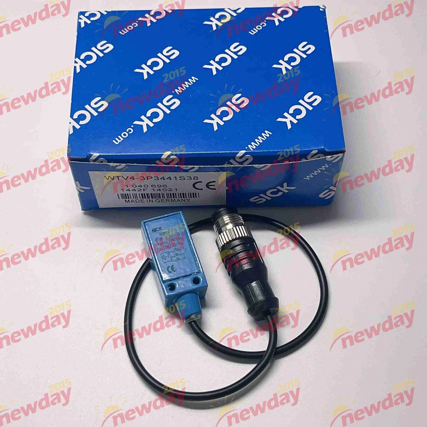 1PCS  For  WTV4-3P3441S38  Photoelectric switch sensor