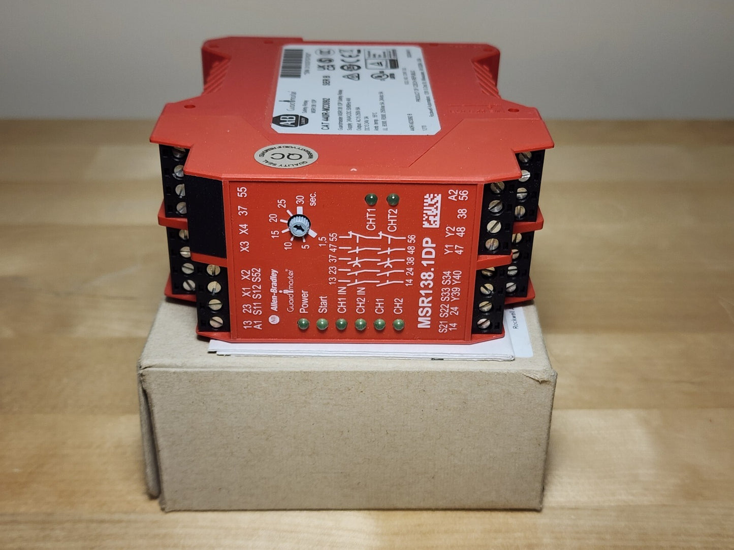 Allen-Bradley 440R-M23092 Safety Relay MSR138.1DP 24V Fast delivery