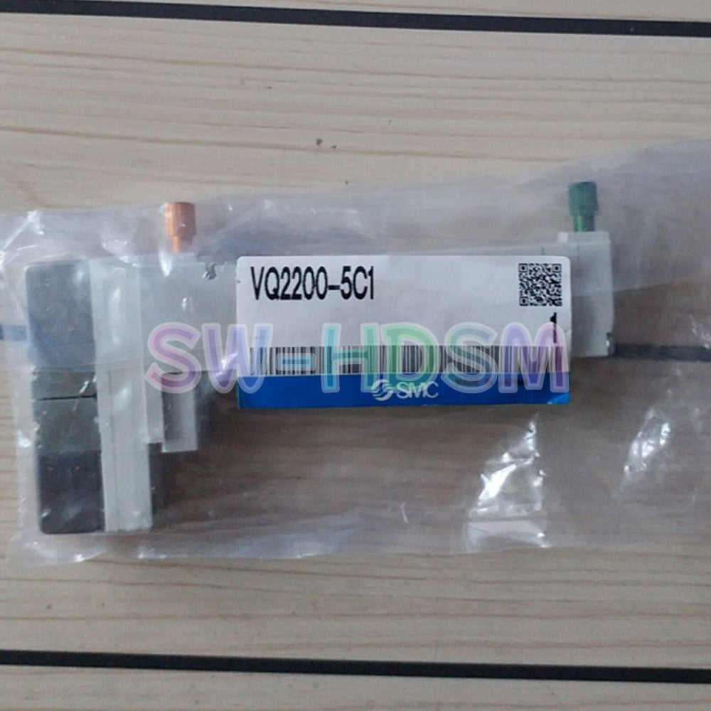 1PCS  for SMC Solenoid Valve VQ2200-5C1 Freight Free