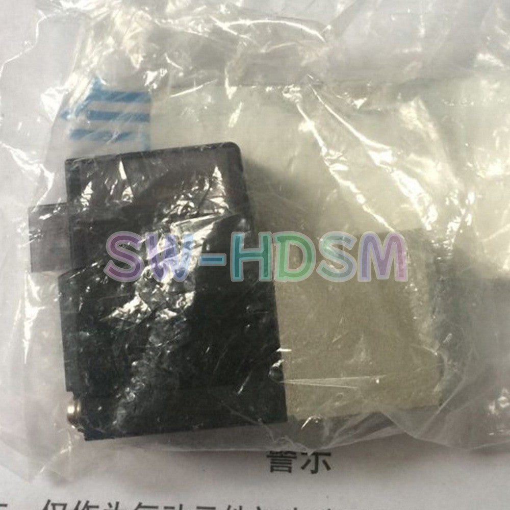 1PCS  for SMC Solenoid Valve VZ110-5MZ-M5 Freight Free