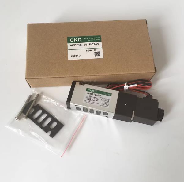 1PC  C KD Solenoid Valve 4KB219-00 DC24V