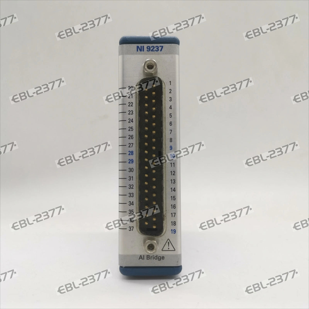 National Instruments NI cDAQ-9174 Chassis w / 4PCS NI 9237 Input Module