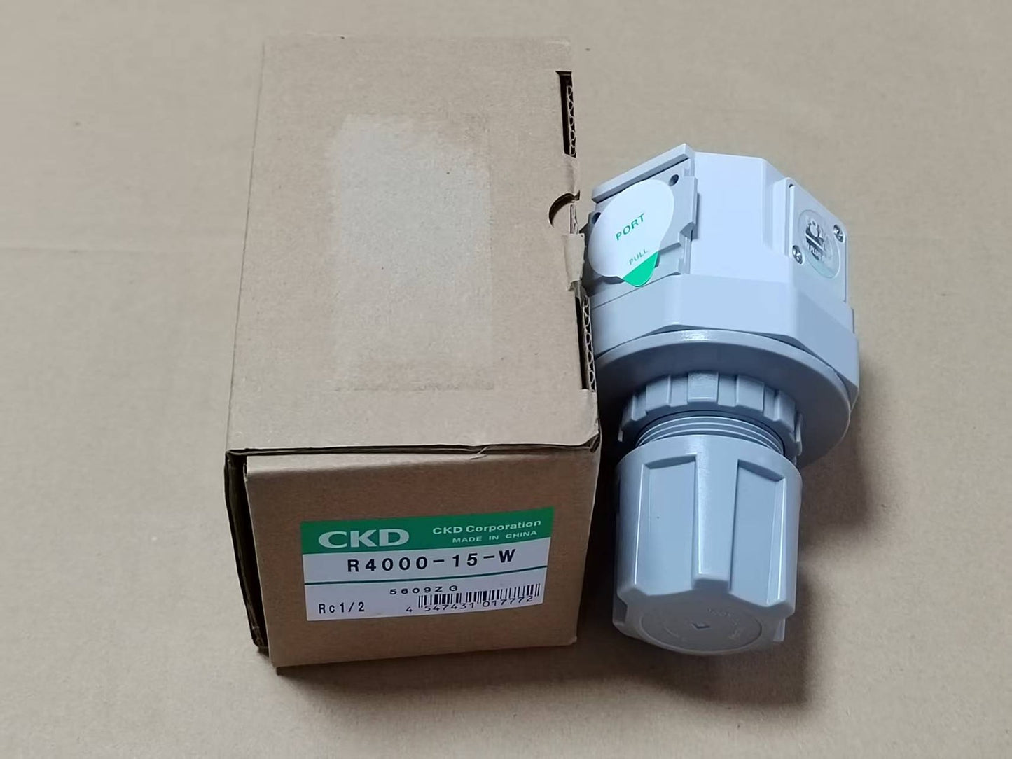 1pc CKD R4000-15-W   Pressure Reducing Valve Fast Delivery