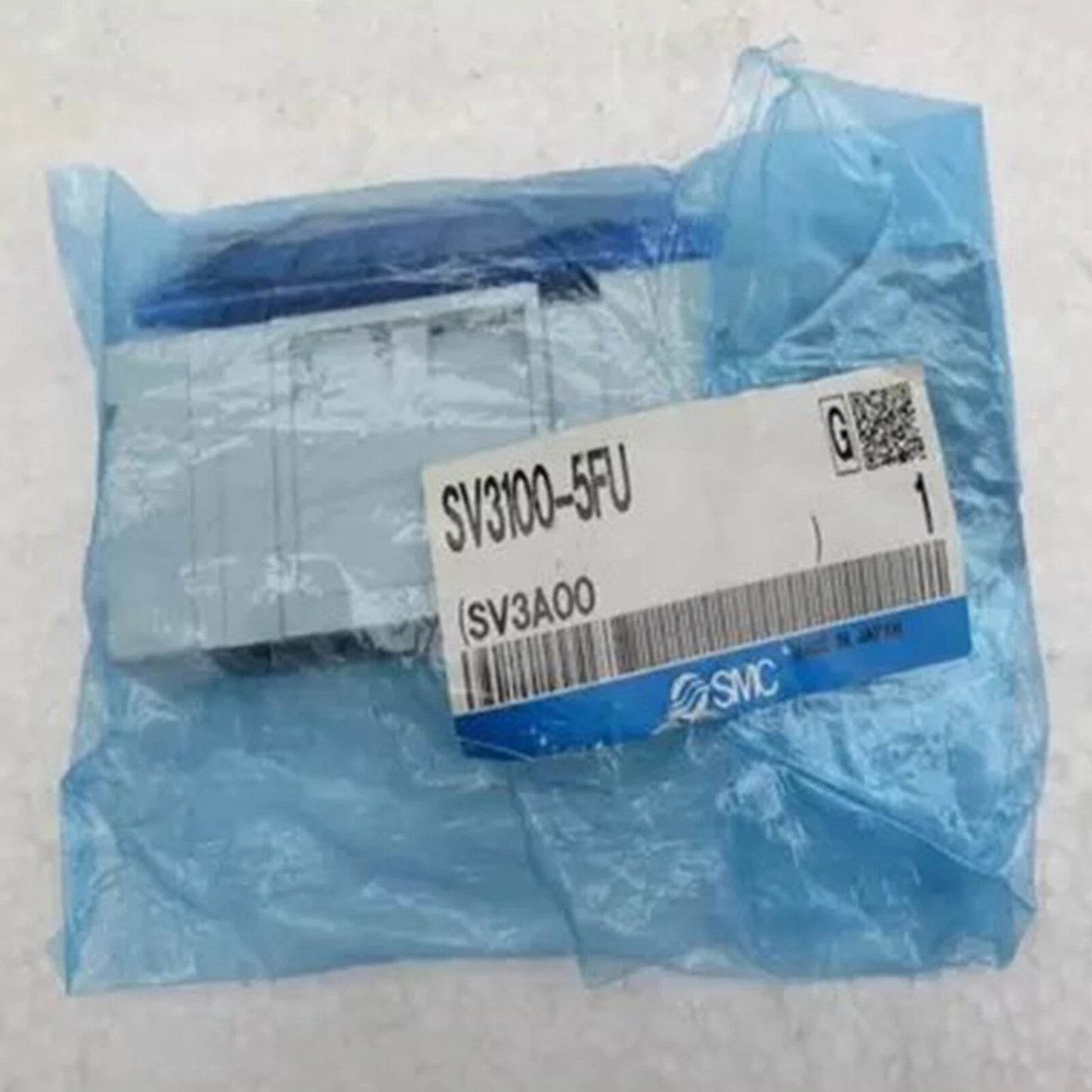 1pcs  SMC SV3100-5FU solenoid valve Quality assurance  #P