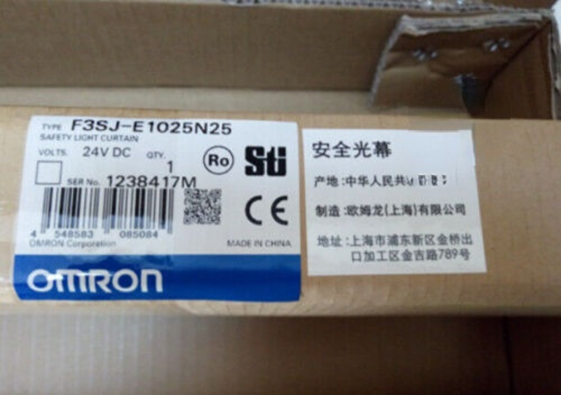 1pcs OMRON Safety Light Curtain F3SJ-E1025N25  F3SE4112M