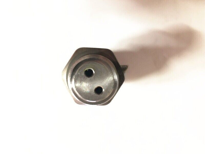 1pcs  pressure sensor 1GD 2GD REVO common rail pressure sensor 89458-20051