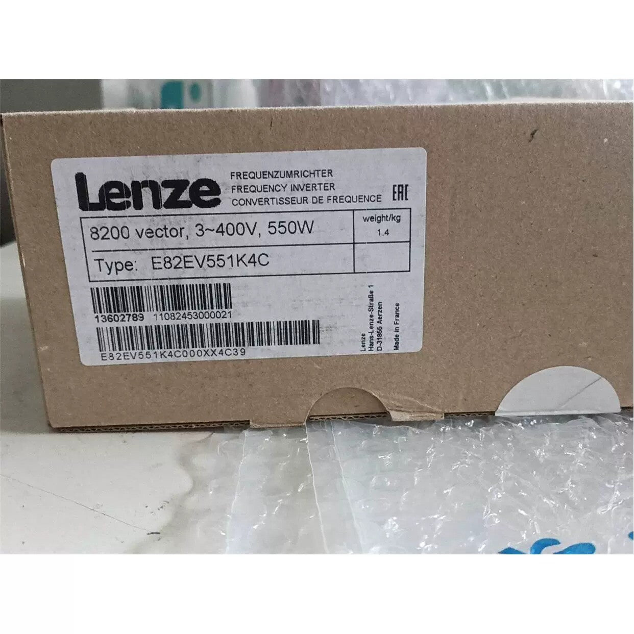1/Piece  E82EV551K4C E82EV551_4C 3-400V 550KW Lenze Inverter