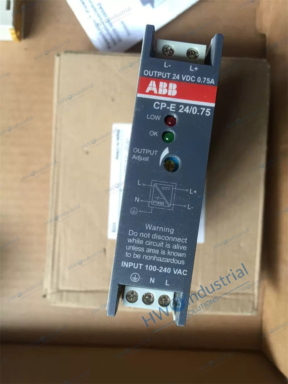 1/Piece CP-E 24/0.75 ABB  Power Supply Controller 1SVR427030R0000 100-240VAC