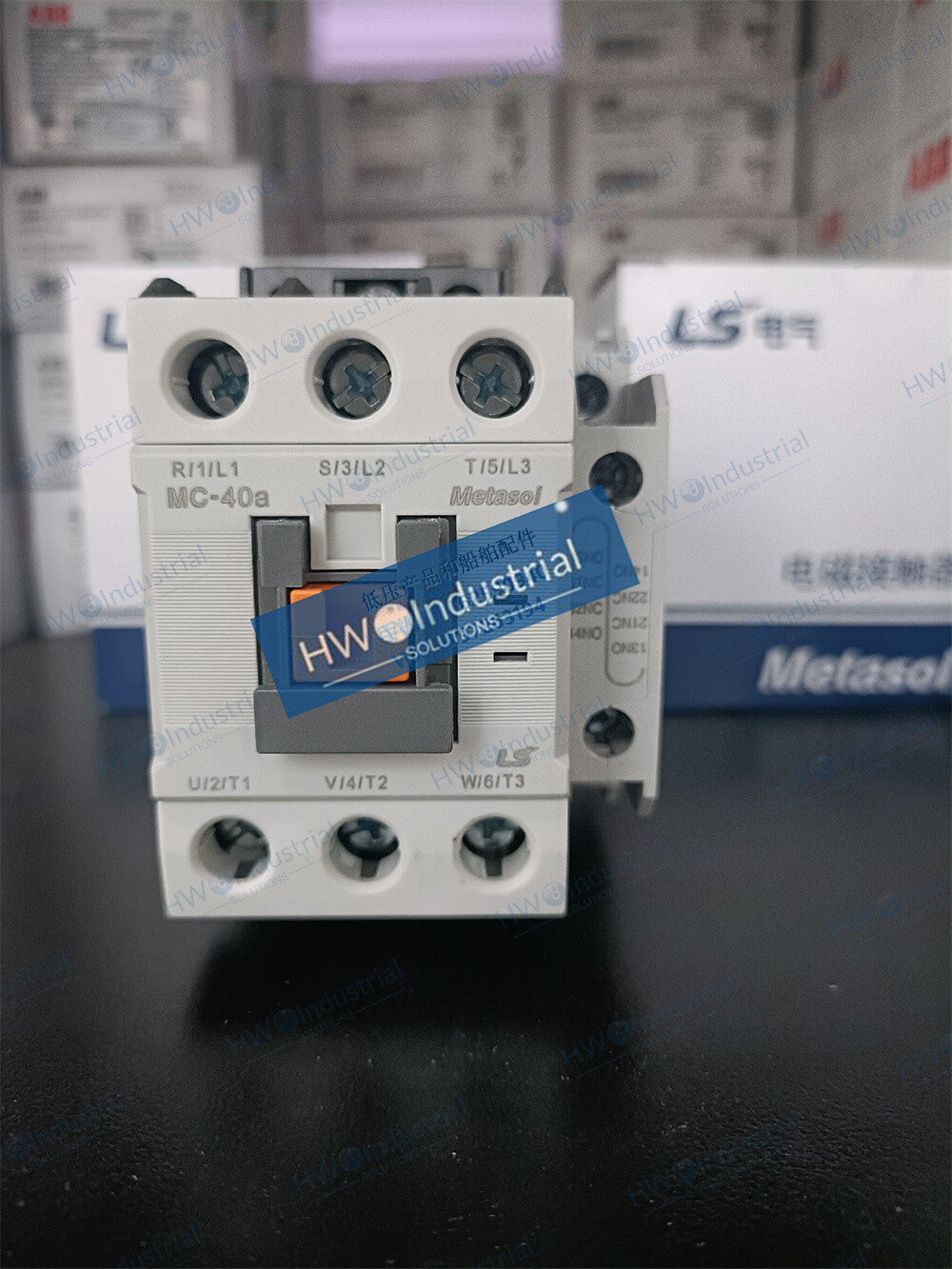 1/Piece LS AC contactor MC-40A coil voltage AC220V