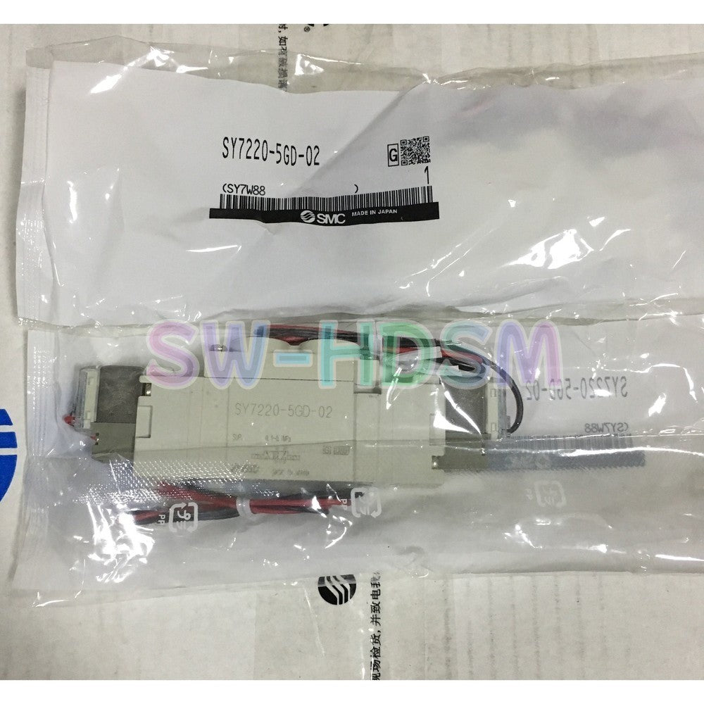 1PCS  for SMC Solenoid Valve SY7220-5GD-02 Freight Free