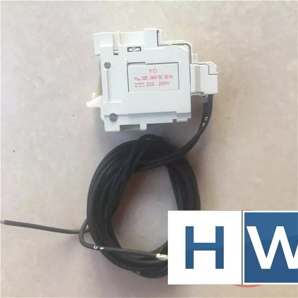 1PC  ABB 1SDA066137R1 Circuit Breaker Shunt Release Coil 220-250VDC A1-A2