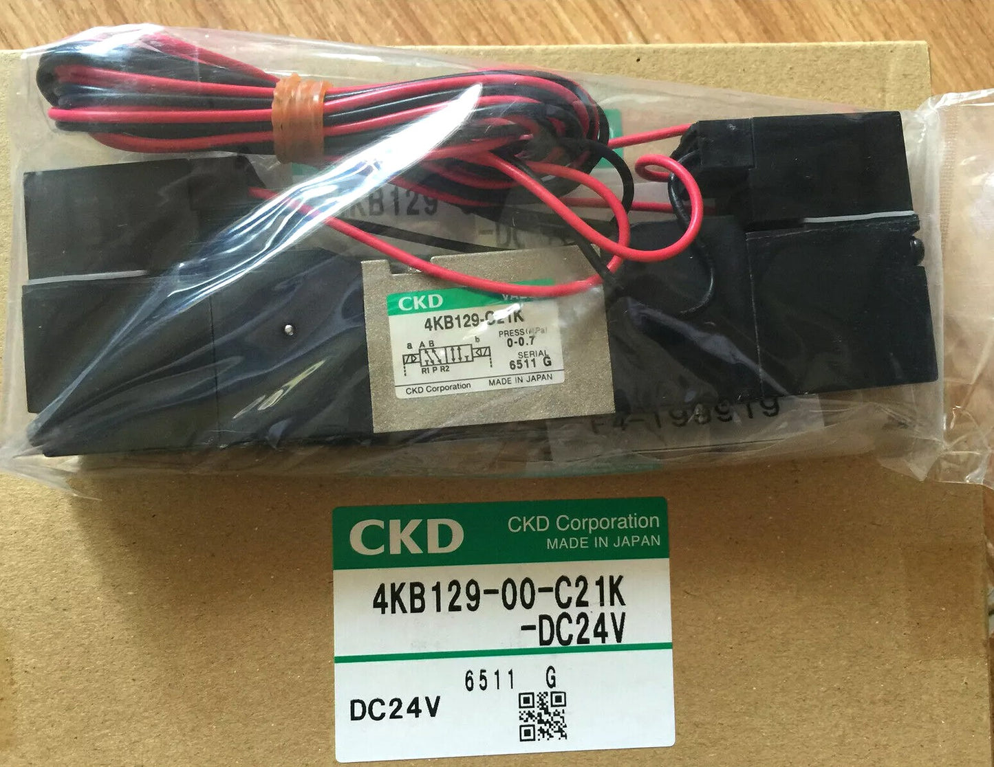 1PC CKD 4KB129-00-C21K DC24V Solenoid Valve  4KB129-00-C21K-DC24V