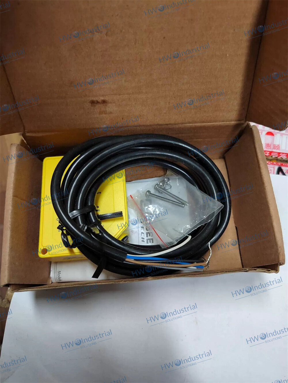 1/piece GHK60T-BY1.4M-E6PN6/2M-FRJ1 GHK60T-BY1.4M Sensor