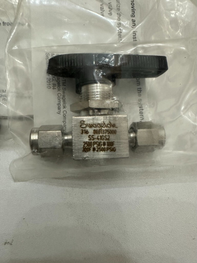 Free shipping 1pcs  swagelok SS-41GS2