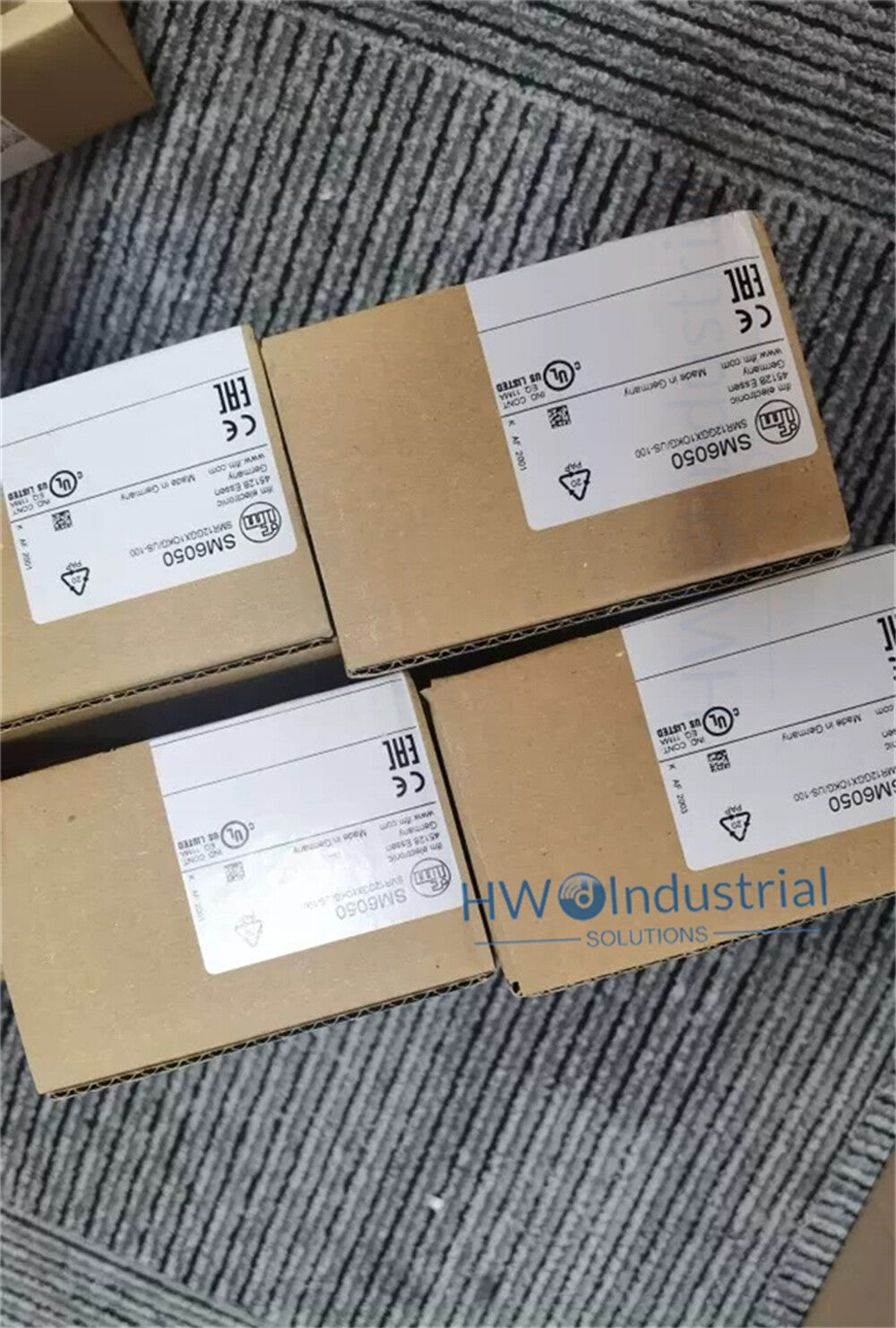 1/Piece  SM6050 IFM Ultrasonic Flow Sensor
