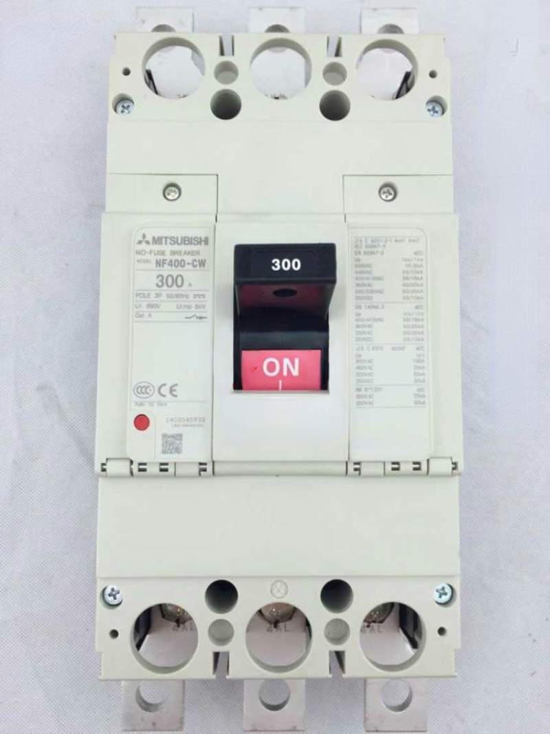 1pcs Mitsubishi Circuit Breaker NF400-CW 3P 300A (CH) 1110015204