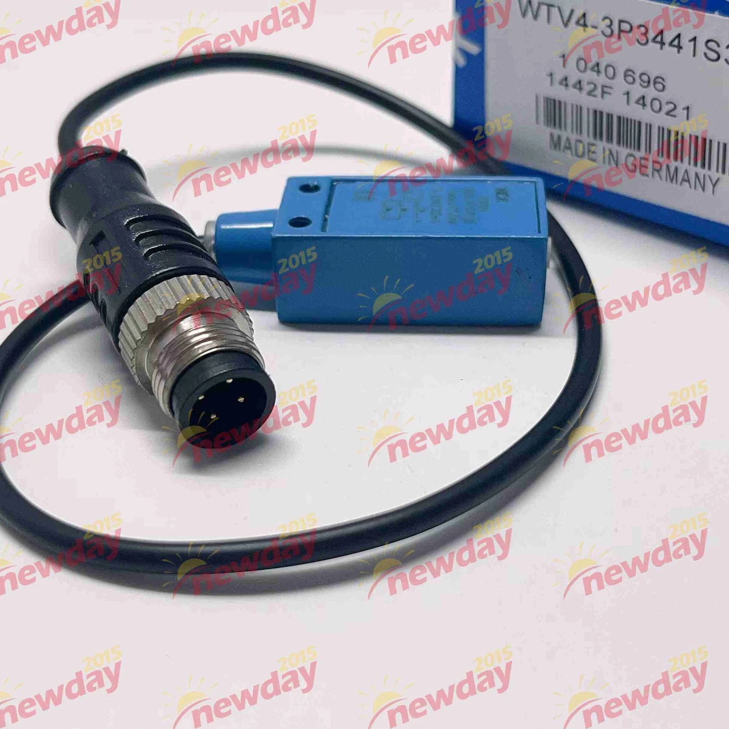 1PCS  For  WTV4-3P3441S38  Photoelectric switch sensor