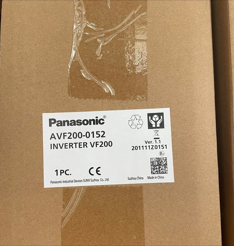 1pcs Panasonic AVF200-0152 Single Phase Frequency Converter 1.5KW 220V