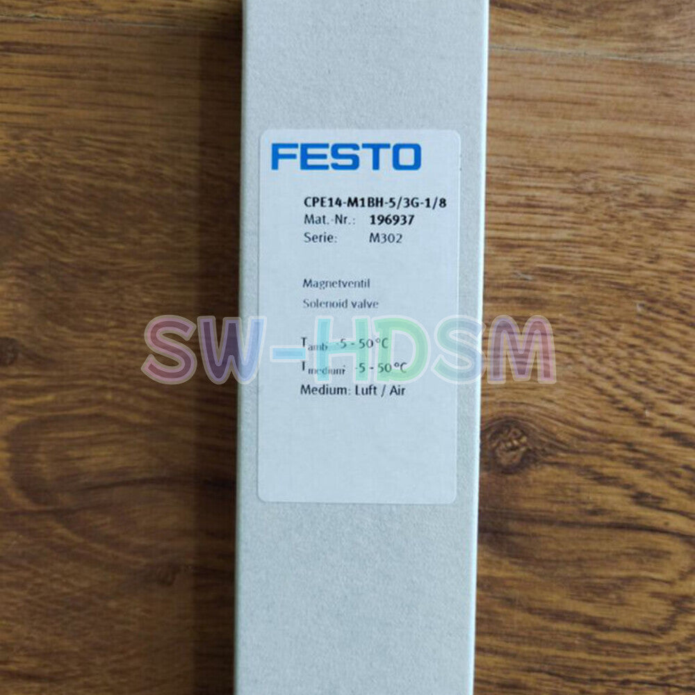 1PCS  For CPE14-M1BH-5/3G-1/8 196937 Solenoid Valve freight free