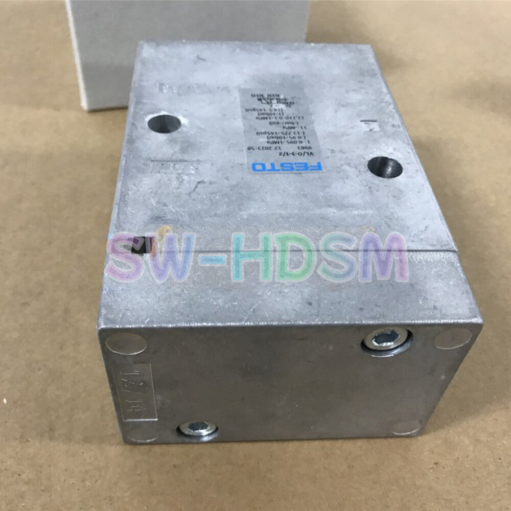 1PCS  for Festo   Ones Valve VL/O-3-1/2 9983 Freight Free