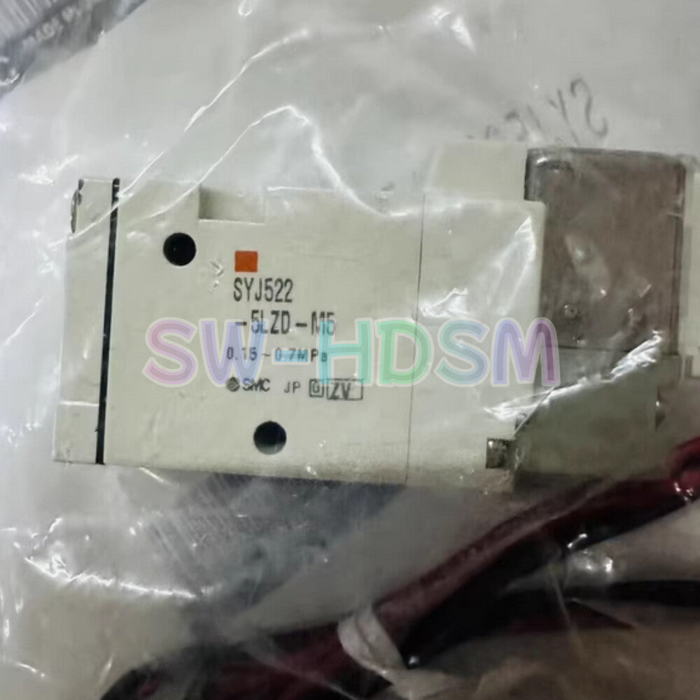 1PCS  for SMC Solenoid Valve SYJ522-5LZD-M5 Freight Free