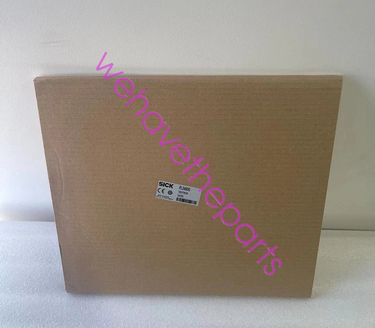 SICK 1017910 PL240DG Reflectors FREE ping/b #P