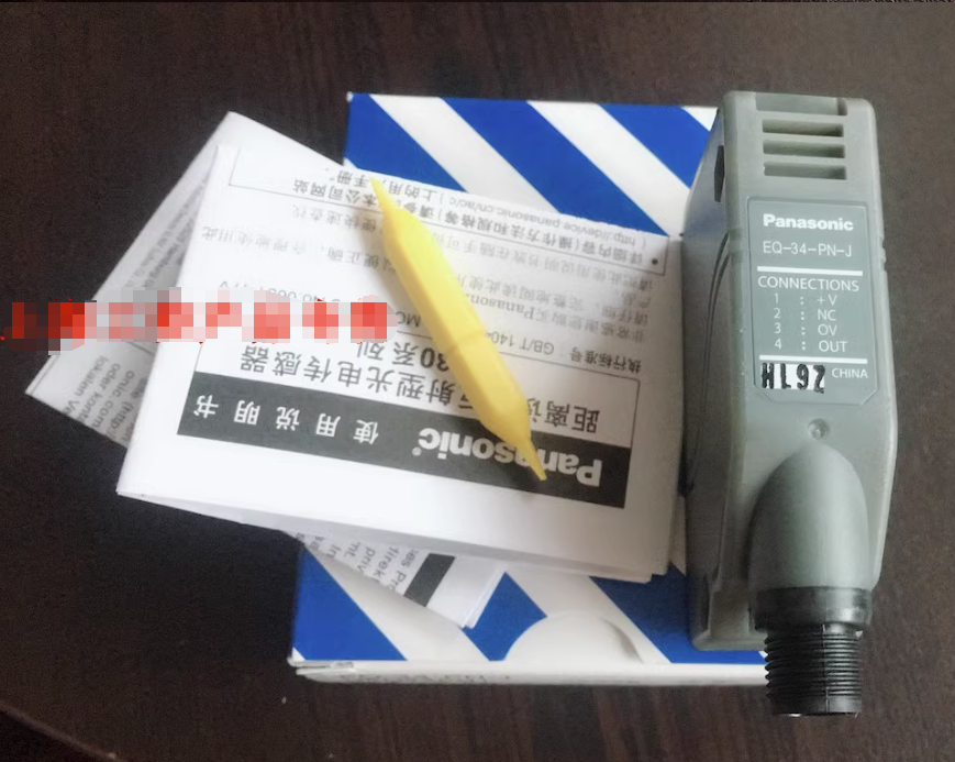 PANASONIC SUNX EQ-34-PN-J EQ34PNJ REFLECTIVE PHOTOELECTRIC SENSOR