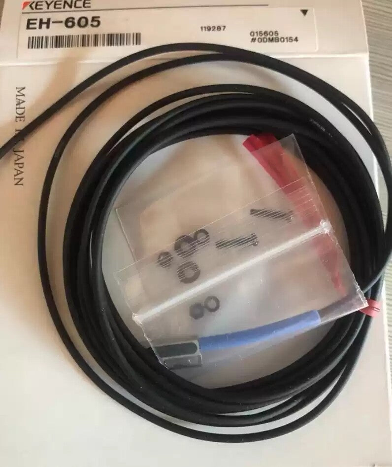 1pcs KEYENCE EH-605 Proximity Sensor