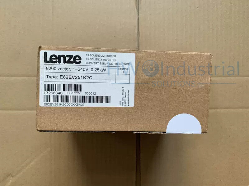 1/Piece LENZE E82EV251K2C 1-240V 0.25KW Inverter Frequency Converter