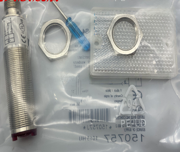 BALLUFF BOS 18M-PS-PR23-S4(BOS01F8)Retroreflective Sensors PNP