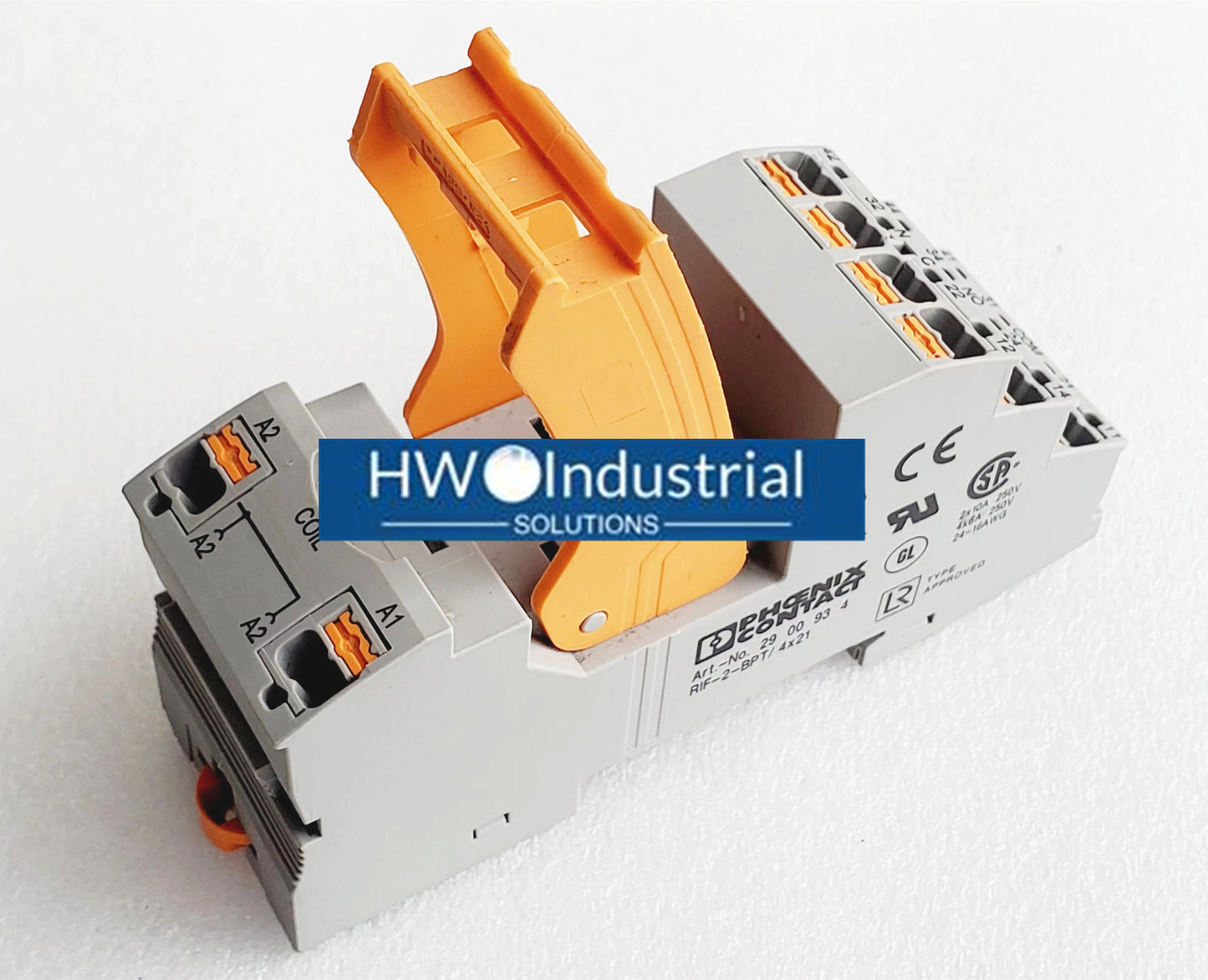 1pc  PHCENIX No.2903660 relay + Base module RIF-2-BPT/4x21 No2900934