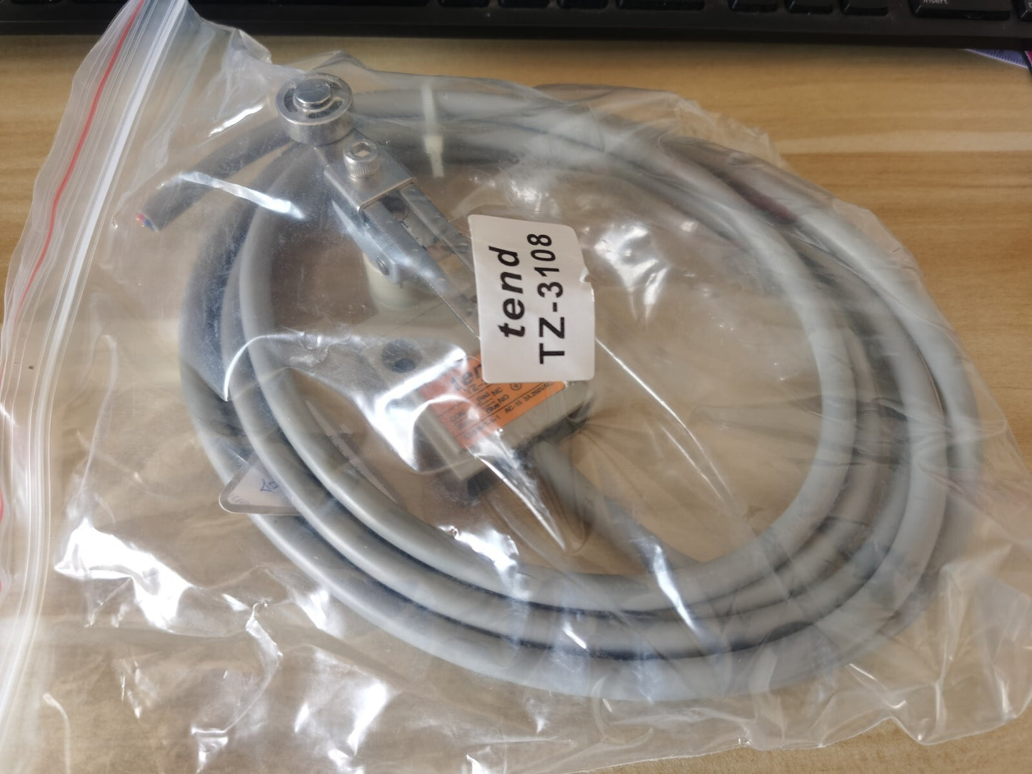 1PC  Tend TZ-3108 TZ3108 Limit Switch