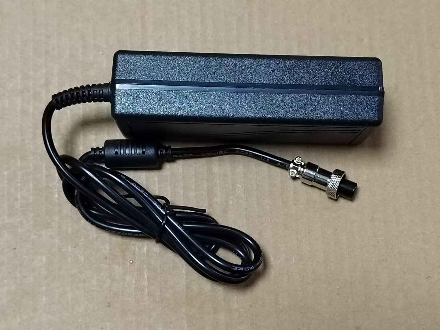 Jinkewei GOLDWAY UT4000A ECG monitor power adapter small three hole plug