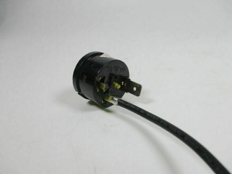 1PC B40-105 B45-120 B32-100 Refrigerator Compressor Overheat Protector