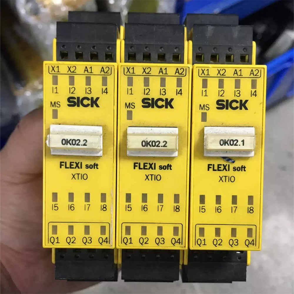 1PCS SICK FX3-XTIO84002 Flexi Soft I/O Controller Module 1044125