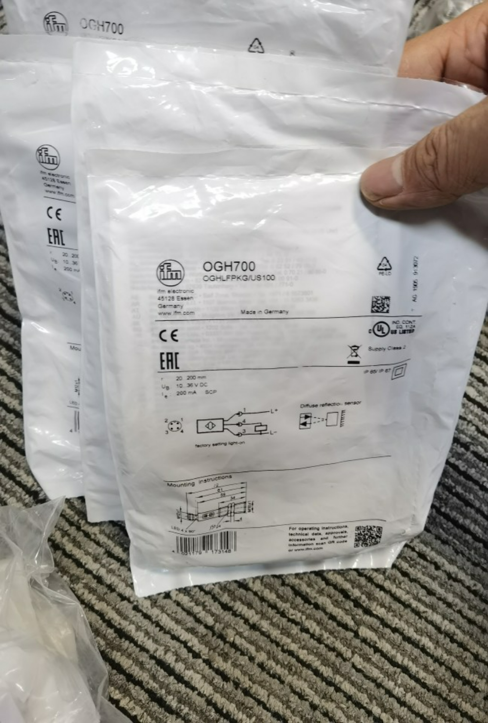 1pcs  IFM OGH700 sensor