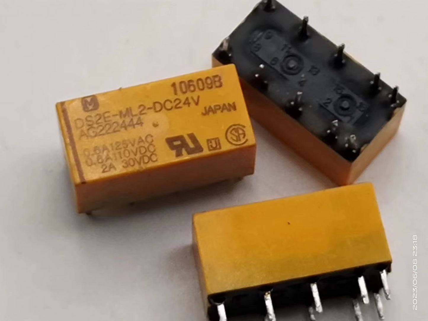 10cs DS2E-ML2-DC24V Low Signal Relay PCB 2 Form C 2A 125VAC 10 Pins