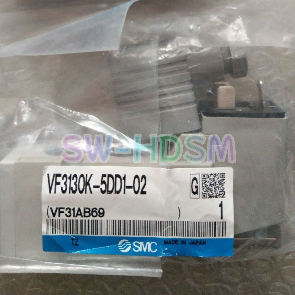 1PCS  for SMC Solenoid Valve VF3130K-5DD1-02 Freight Free