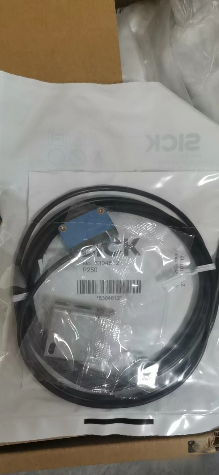 1pcs  Sick GL6-P1112 1057119 Sensor