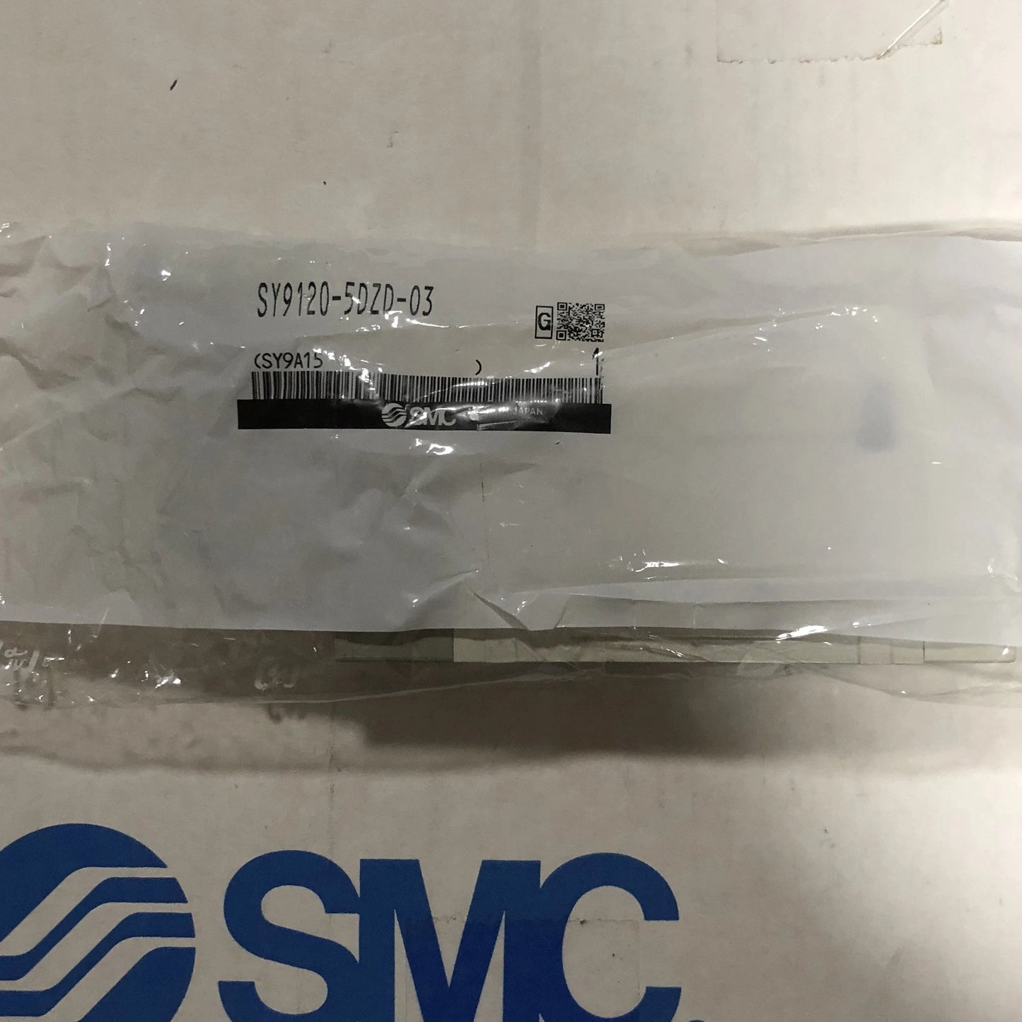 ONE   SMC solenoid valve SY9120-5DZD-03 FREE SHIPPING #P