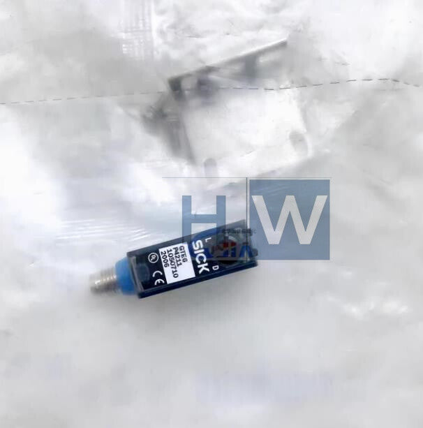1Pcs  Diffuse Reflection Photoelectric Sensor GTE6-P4211 1051781