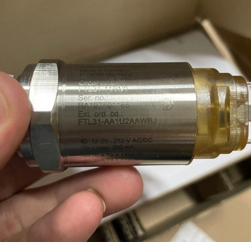 1pcs EH Endress+Hauser FTL31-AA1U2AAWBJ  FTL31-1191/0  Pressure Sensor