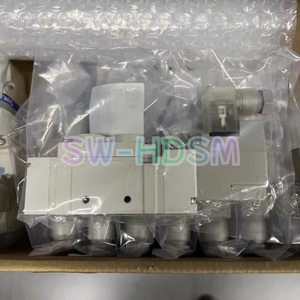 1PCS  for SMC SY9220-5DZD-C10 Solenoid Valve Freight Free