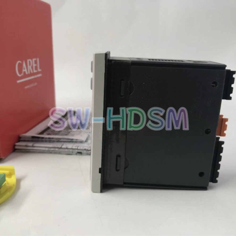 1PCS   FOR CAREL Temperature Controller IR33B7HR20 Freight Free
