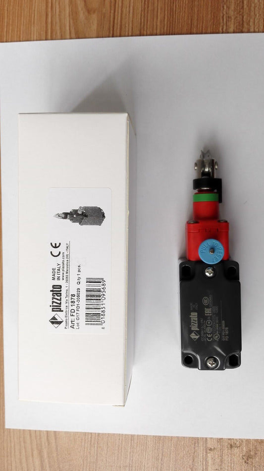 1pcs Pizzato FD1878 Pull Cord Switch