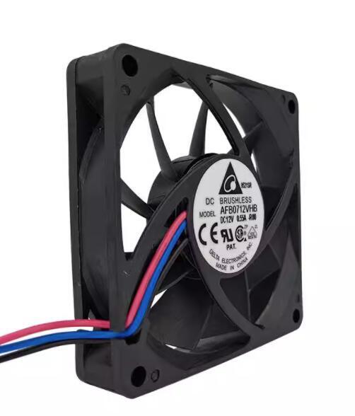 DELTA 7CM 7015 AFB0712VHB 4 wirePWM Thermostat Cooling fan cooling fan